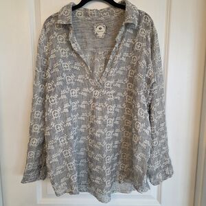 Namsar Cream/Gray Linen Embroidered Collared V-Neck Blouse